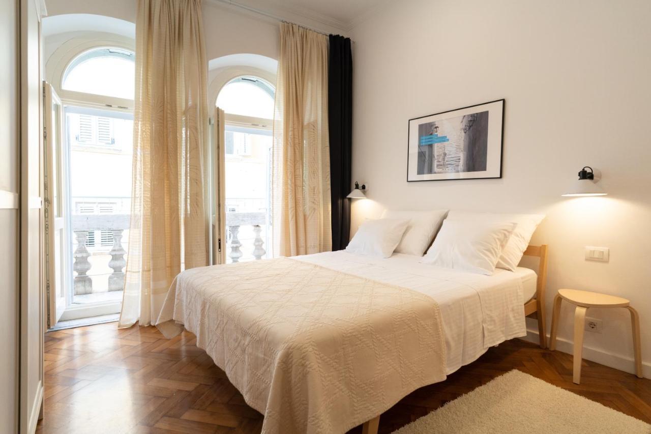 Mimi Carera Apartment & Room Rovinj Exteriör bild
