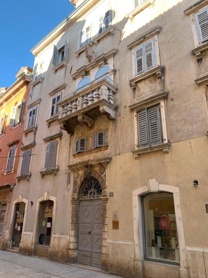 Mimi Carera Apartment & Room Rovinj Exteriör bild